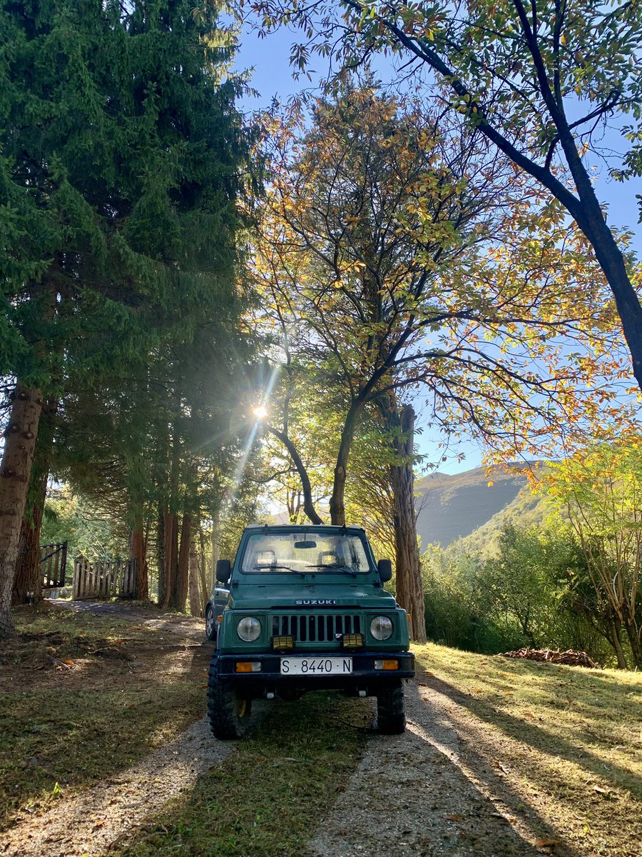 HappyMonete's tweet photo. Otoño en Cabuéniga https://t.co/ZuqQuelH92