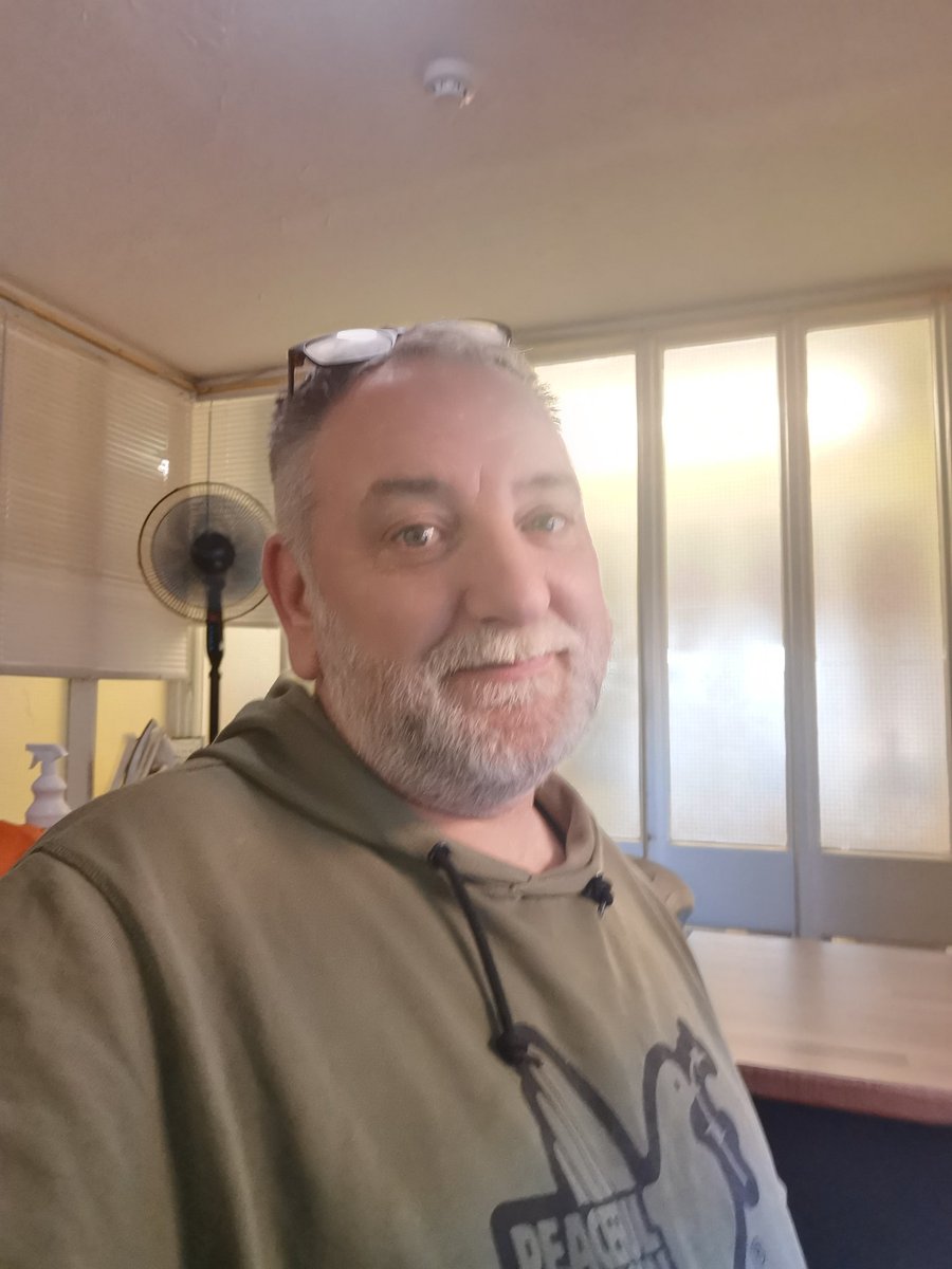 NewDayStarts's tweet photo. On an early #SupportWorker shift today, before driving up to  #Rochdale for a couple of nights all ready for some talks at a #Manchester school with @MenYouEducation

Enjoy your day whatever you are doing!

#HelpingOthers #LiveTheirBestLife #AccessCT #Lowestoft #Fyffe https://t.co/OCa75IeScV