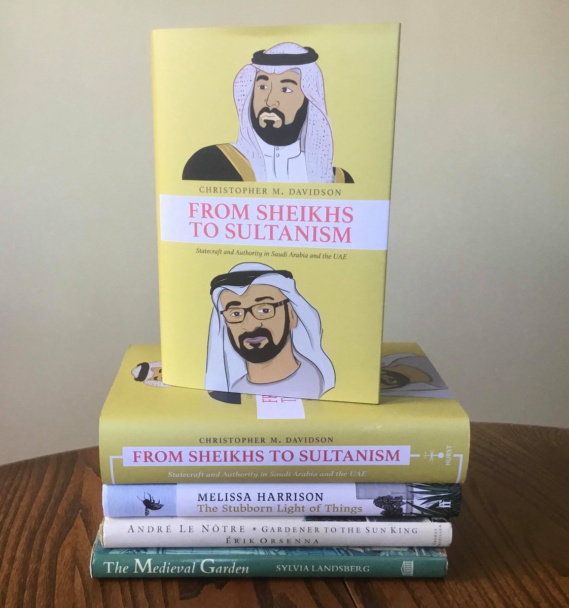 C_M_Davidson's tweet photo. Middle East Policy journal reviews 'From Sheikhs to Sultanism: Statecraft and Authority in Saudi Arabia and the UAE':

https://t.co/mC53VZkN1y

(thanks to Prof. James Piscatori for such thorough engagement)

@MidEastPolicy @HurstPublishers @OxUniPress @OUPAcademic @caisanu https://t.co/SDeuyAfVrQ