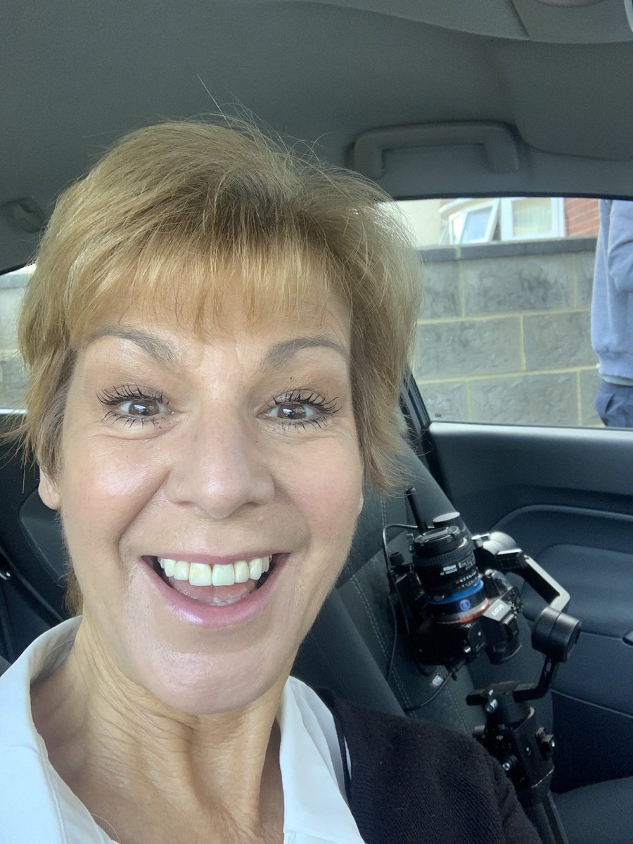 Thespianlover12's tweet photo. Filming today. Getting my tough assed American cop on - see you on the other side #actor #keeworking #USA #itsmurder https://t.co/ApCeTW3RyA
