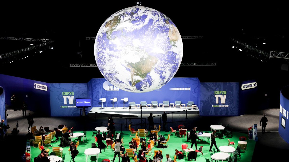 COP26's tweet photo. ⏰ The COP26 Opening Ceremony will start from 12:00 GMT

Tune in live:

📺 Twitter, @COP26
📺 YouTube, https://t.co/3usqhcBvk4

#COP26 | #TogetherForOurPlanet https://t.co/AfyS0Y7zPD