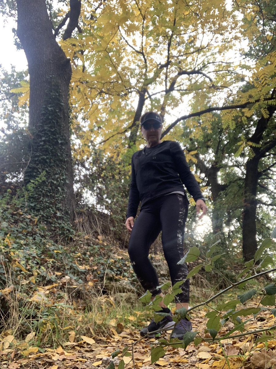 renatapolverini's tweet photo. #ognissanti 😇😍 #buonafestadiognissanti Anche oggi la giornata inizia di  di #corsa a #torgiano #perugia #umbria #parcodeifiumi #parcodeimulini #umbria #correre #sport #salute #run #running #runningmotivation 
#runner #runnergirl #runnersofinstagram #runninglife https://t.co/mnf77j2rEv