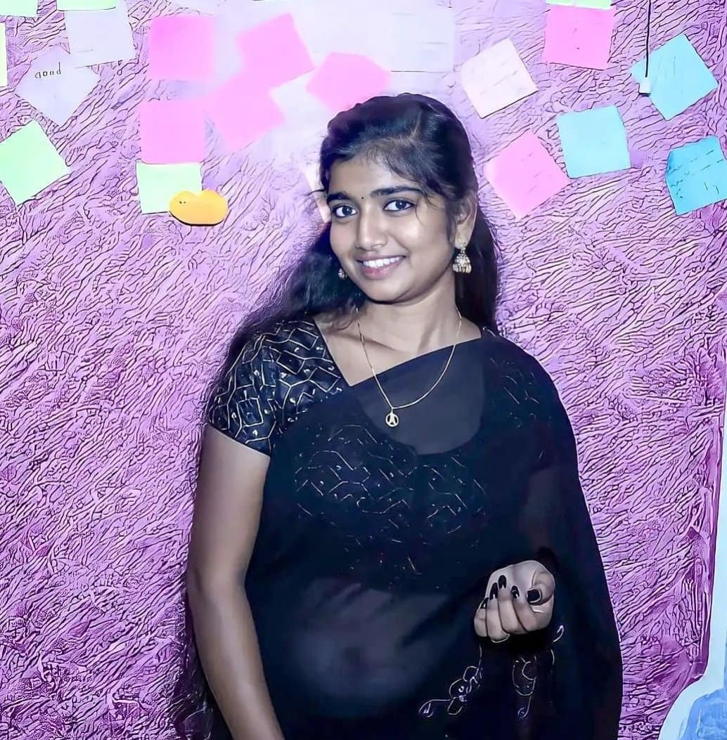 KavyaSrivalli's tweet photo. Full 4 Videos AVAILABLE.
Send u Message. Fast.
Retweet Fast and Message Me ( Total 4 Full Videos, 43 MB Size ) Follow @KavyaSrivalli Fast https://t.co/aVExv5LFie