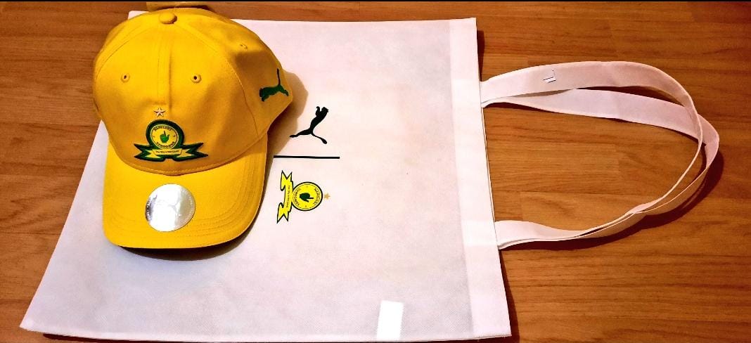 UncappedLekoko's tweet photo. 🎙️LEKOKO LA SPACE

🅲🅾🅼🅿🅴🆃🅸🆃🅸🅾🅽 🆃🅸🅼🅴  🎁

Every Thursday during the month of November #LekokoLaSpace will be giving away goodies.  

All you have to do to stand a chance of being the weekly winner is follow @UncappedLekoko , RT and Like this tweet. 

GOOD LUCK 🤝 https://t.co/4NVPUdjmEL