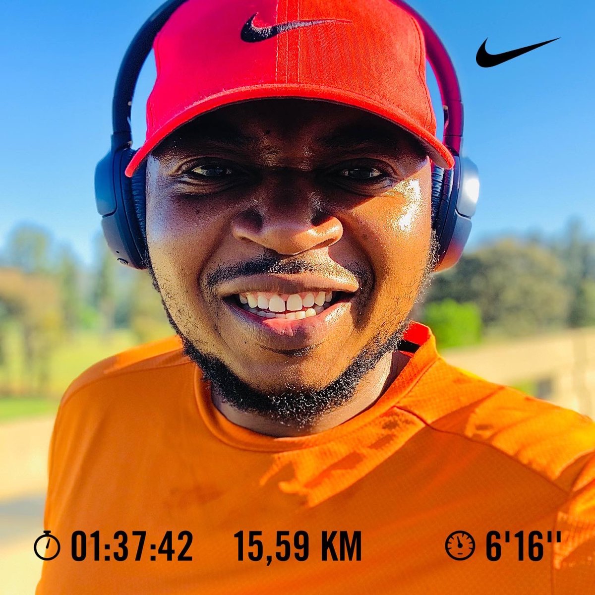Ola_Ernestozn's tweet photo. Step one to running :You run. There is no step two.15km in the bag was gunning for 21 but my legs could not take it anymore,when they did I ran with my heartRed heartMan runningFolded hands #RunningWithTumiSole #FetchYourBody2021 #babysteps #Weonlygetbetterwithtime https://t.co/GQ2zAlP2n0