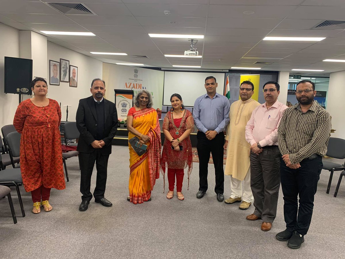 CGIPerth's tweet photo. Consulate staff bid farewell to Consul General, Ms Dantu Charandasi. Wishing her good luck for future endeavours. 💐 https://t.co/CxG8kJy0cl