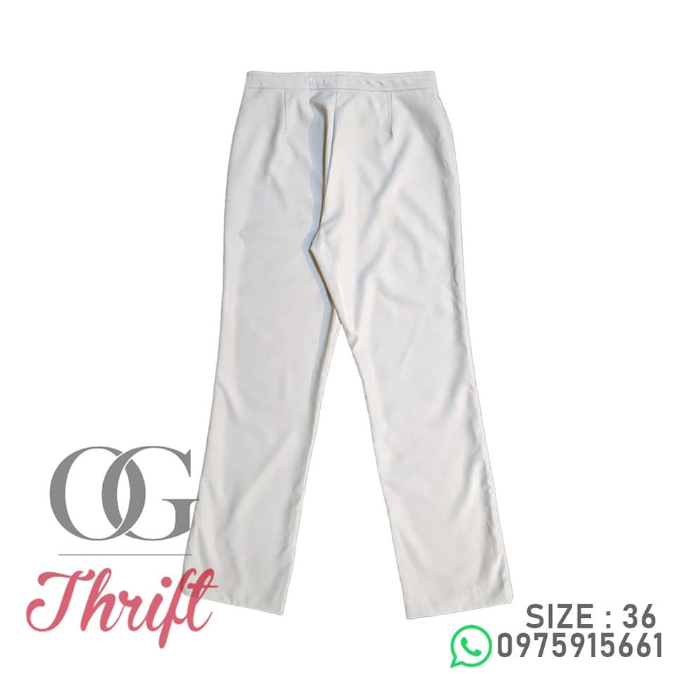 _OGThrift's tweet photo. #PickOfTheDay Style inspo today is Marsai Martin. Pair a silk blouse with grey dress pants to exude elegance and polish. For times when this outfit looks too classic, find a more fun selection of tops in our Women's Formal Wear. Violet &amp; Claire: K45. Teddy's: K100. Keep it #OG https://t.co/WOkQdL6Hr0