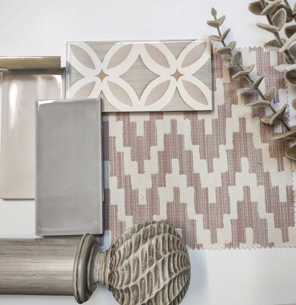 Happy Monday! We are loving these tones and textures at the moment 😍