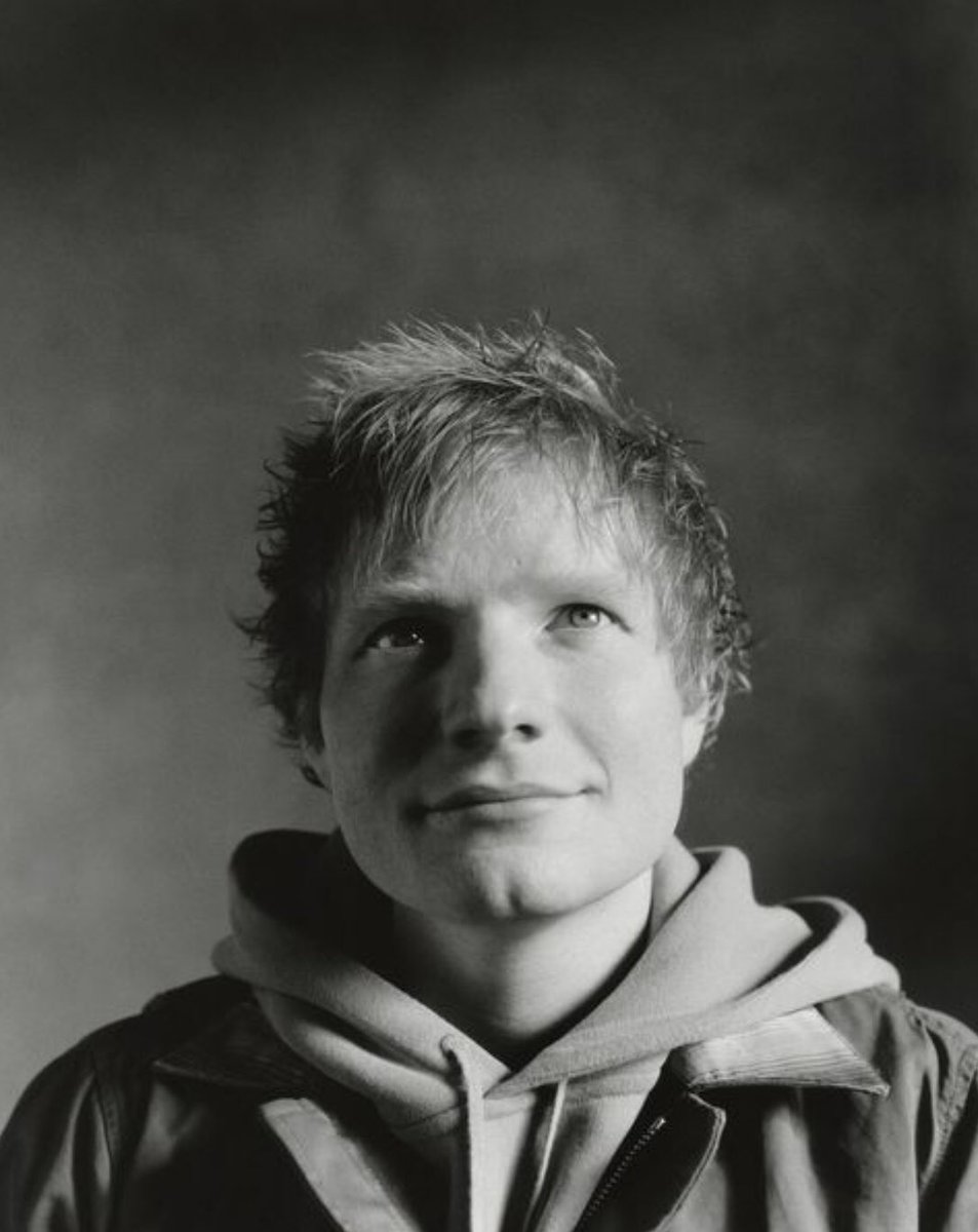 purpleamma1's tweet photo. Pics of Ed from the Spotify shoot by @peterfranklynbanks on instagram 
#EdSheeran 🖤🖤 https://t.co/PmCPgfabZS