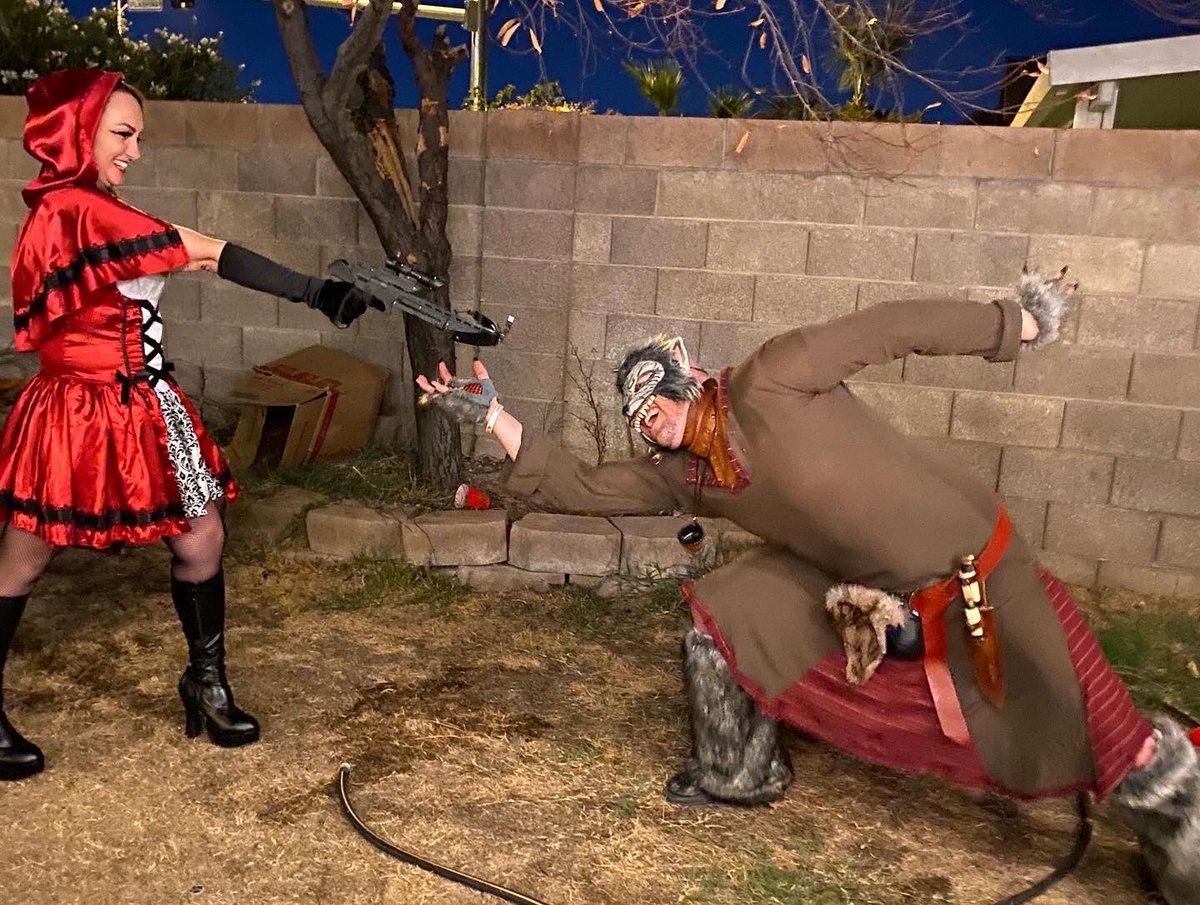 Hisdiaperness's tweet photo. My big bad wolf costume and my friend Dana as little red riding hood. https://t.co/h4EfNXXPCo