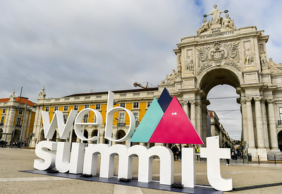 valeriegagliano's tweet photo. On my way to the @WebSummit and to #Lisbon 🇵🇹
Excited to be part of the big gathering of the European #digital & #startupecosystem 🚀
@_01Talent
#websummit #01Talent #RecodeOurWorld # #tech #talent #people #futureofwork #coding #EdTech #education https://t.co/GAVkES5yap