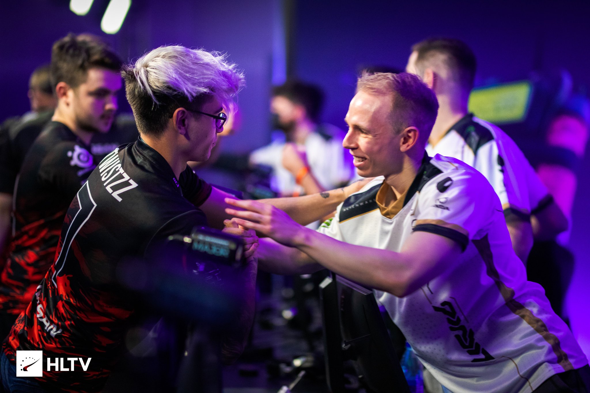 hltv-on-twitter-no-bad-blood-twistzz-elige-pglmajor