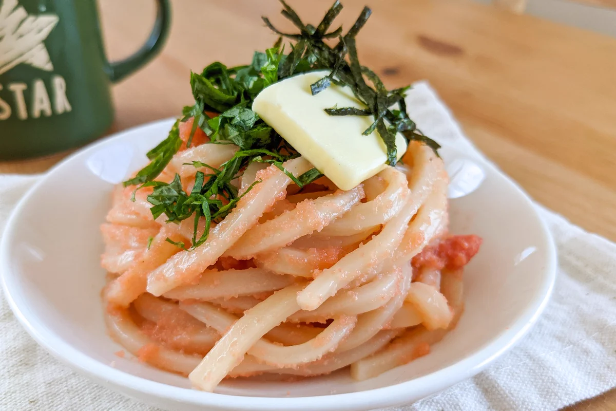 簡単絶品レシピ！和えるだけ「たらこバターうどん」レシピを試してみて！