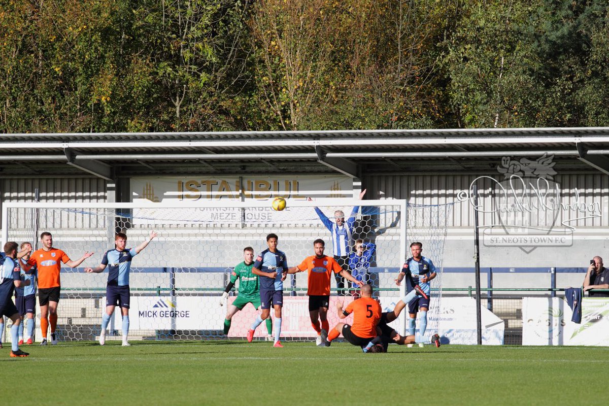 Ware FC Supporters tweet media