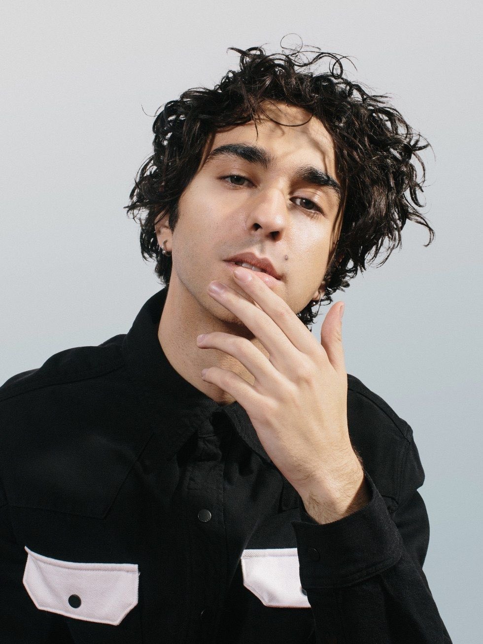 Happy birthday to my scorpio king alex wolff ilysm 