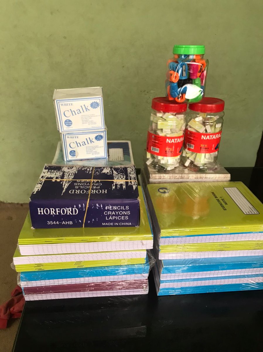 AlumniHtu's tweet photo. HTU ALUMNAE DONATES TO BENTUM GOVERNMENT PRIMARY SCHOOL.

An HTU Alumnae who preferred that her name be withheld, made donations  to Bentum Government Primary School in response to an appeal launched by the Etweresohemaa on Facebook on behalf of the school. https://t.co/FtUgZK5CfC