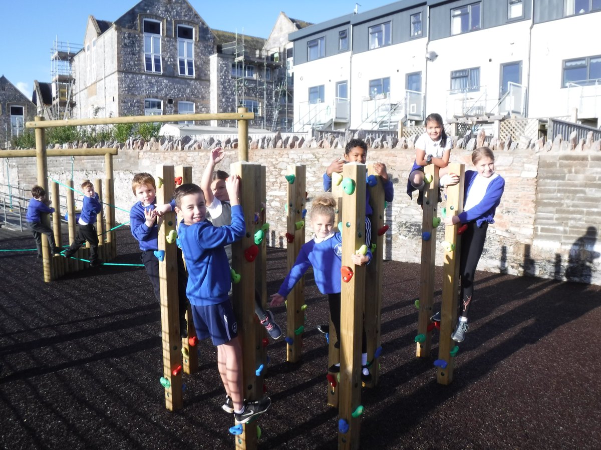 Furzeham Primary tweet media