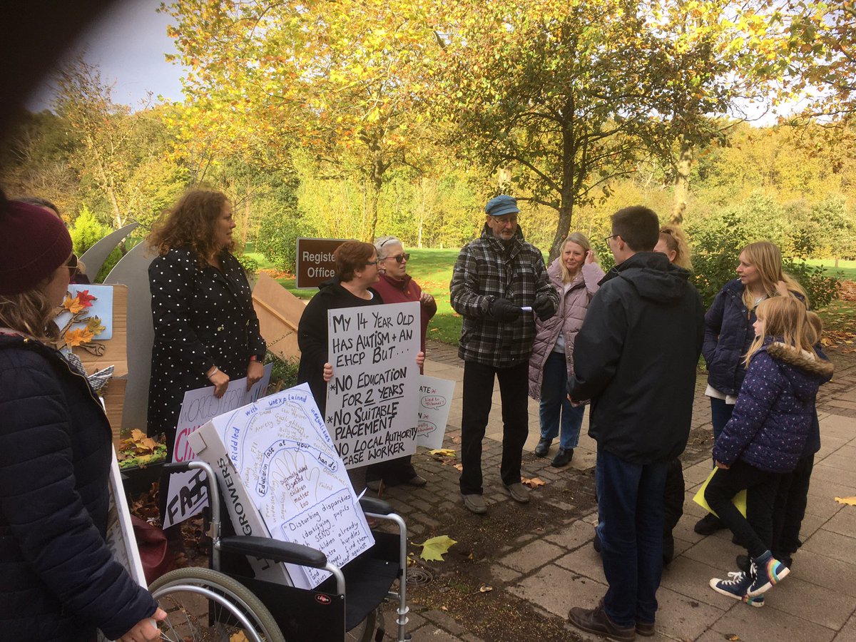 We are here at #Worcester County Hall this morning to show @WorcsChildren <a href="/Ofstednews/">Ofsted</a> and <a href="/CQCpressoffice/">CQC Press Office</a> that we demand more for our children and YP with #SEND in #WORCESTERSHIRE #SENDCrisis