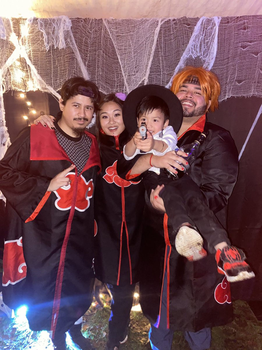 StillOnSaturn's tweet photo. All the photos I got from the Halloween party https://t.co/NTQCspgI4I