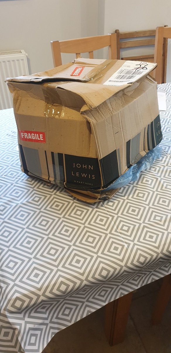 ChrisLenehan's tweet photo. Nice one @JohnLewisRetail https://t.co/UZwenup37n