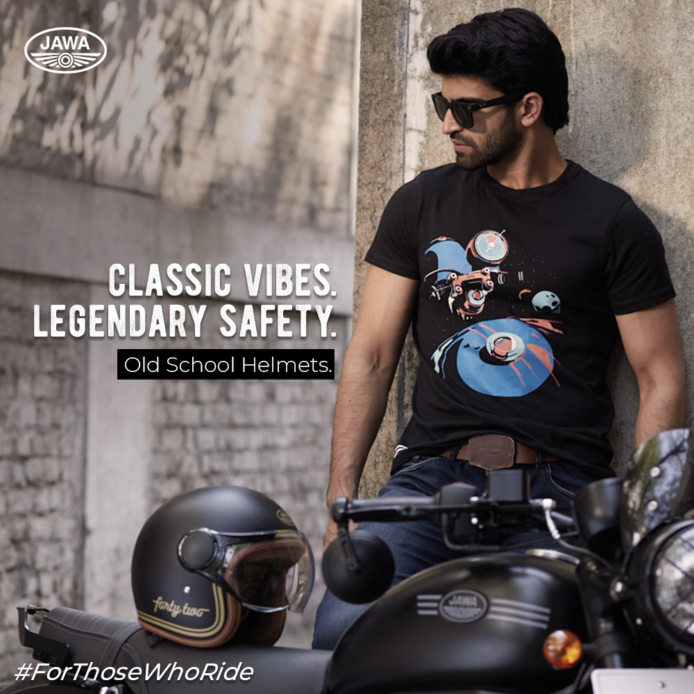 jawamotorcycles's tweet photo. No matter where you go, safety rules supreme. Classic vibes meet legendary safety in range of ISI-Certified #Jawafortytwo helmets, created #ForThoseWhoRide. These open face helmets are available at #JawaMotorcycles dealership. in variety of retro-cool solid colours to match Jawa. https://t.co/G6VCogk3go