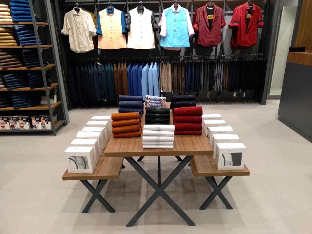 FranchiseeMart's tweet photo. #ClothingFranchise In #India,#TurtleOnline a powerhouse of #manufacturing and #retail,#Turtle aims to be the best brand in #menswear #fashion,we are connected with #FranchiseMart for #franchise #expansion =>https://t.co/zPu0IuqmGj #google #digitalmarketing #JoyOfHomecoming #SEO https://t.co/EOtMcSO85k