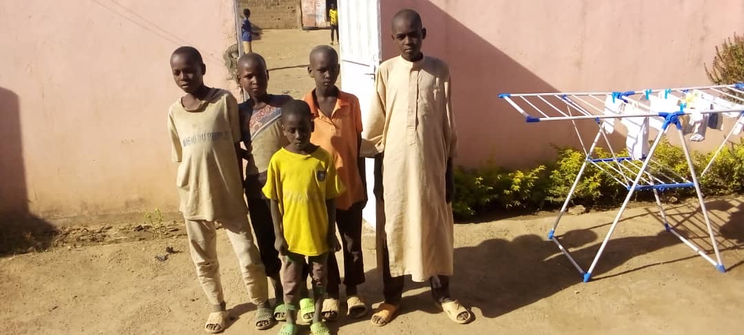 AfroTeq's tweet photo. Afroteq community following the idea of investigating why there are several youths(age group 09-15) beggars in the city of Kousseri, organised a week long interview with some of the youth. Although it was not an easy task to convince these young people to exchange, https://t.co/tt4royf4q8