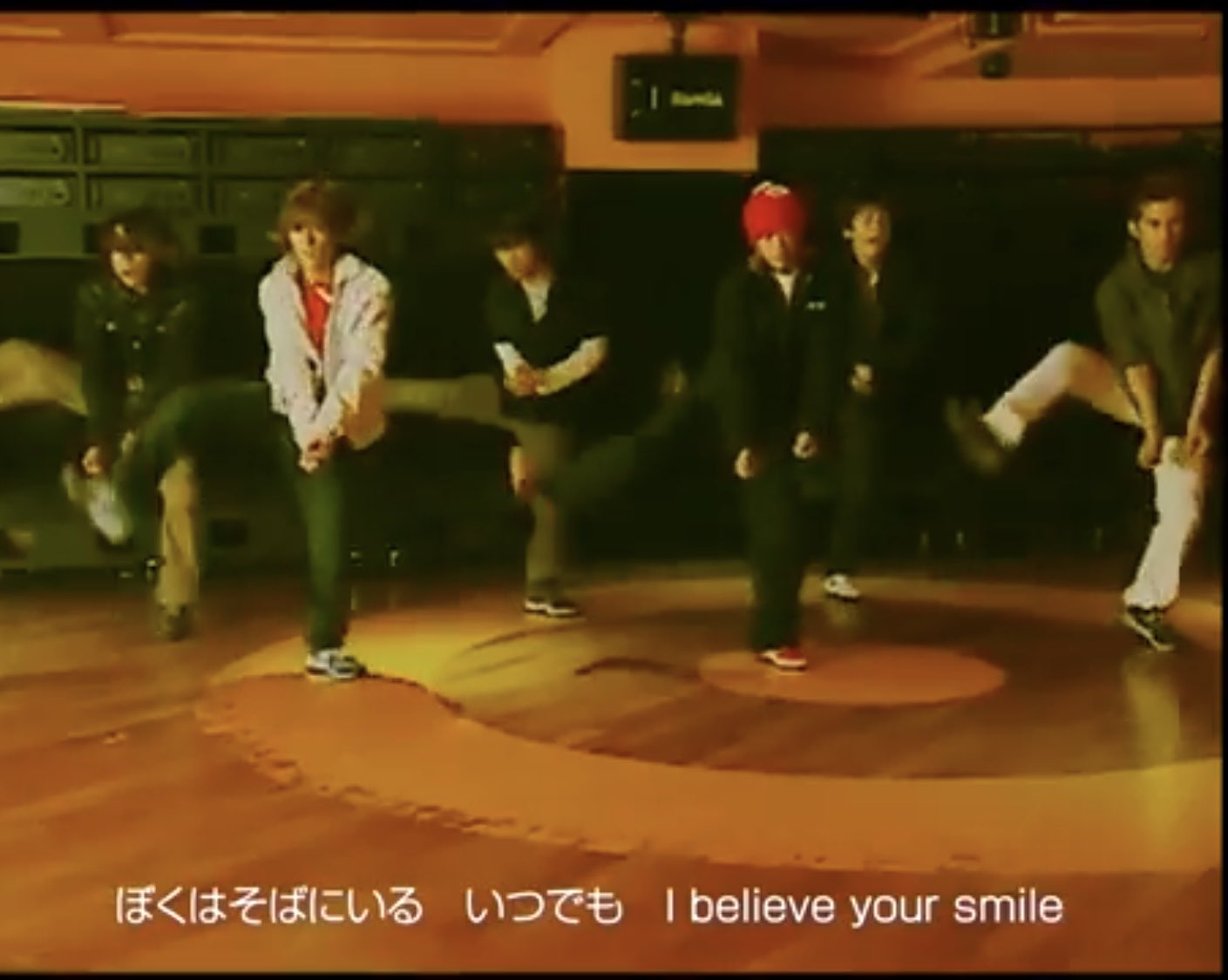 O Xrhsths 城崎温泉みなとや若旦那 Sto Twitter I Believe Your Smile この曲は今でも無意識に口ずむほど好き 26年 お疲れさまです Believe Your Smile V6 T Co Wrjw6lbh2f V6 11月1日 26周年 Believeyoursmile 好き 無意識に口ずさむ