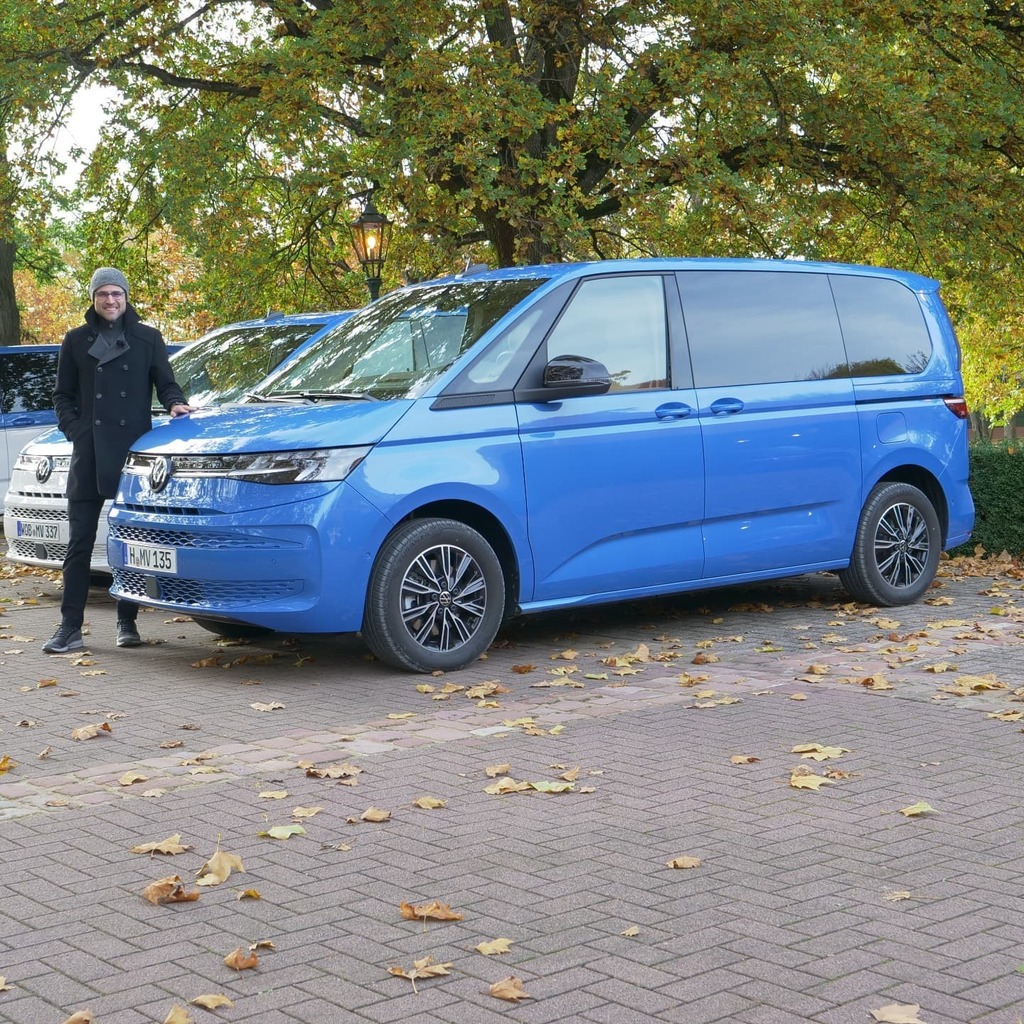 autogefuehl's tweet photo. Thomas-Blue VW T7 😎
#ad #anzeige #vwt7 #t7 #vwlife #vwlifestyle #vwfan #vwfans #vwclub #vwlove #vwlover #vwlovers #volkswagen #volkswagens #volkswagencar #vwlovers❤ #volkswagenlove #volkswagenlover #volkswagenlovers #vwcar #vwaddict #vwaddiction #vwdesign #vwstyle #vwdasaut… https://t.co/OWVGg1kyMx