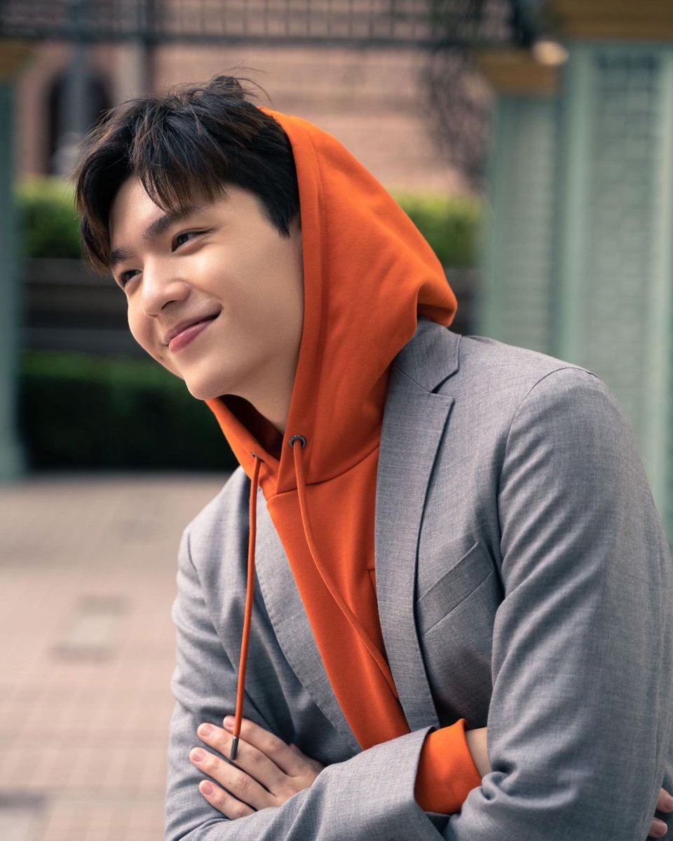 DanFeminism's tweet image. Miren lo precioso que es mi chiquito~ 🥺💗

#HankWang #王碩瀚 #ThisisBOSS