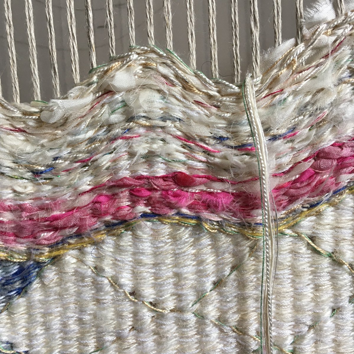 britishtapestry's tweet photo. Claire Buckley's Silk piece "Protected Shell" 40 x 35cm "... finding shells that are the hard protective case of a living creature, but broken open revealing the beautiful swirling forms of inner structures and colours."
#whitchurchsilkmill #britishtapestrygroup #farfieldmill https://t.co/5YFIQZSX3A
