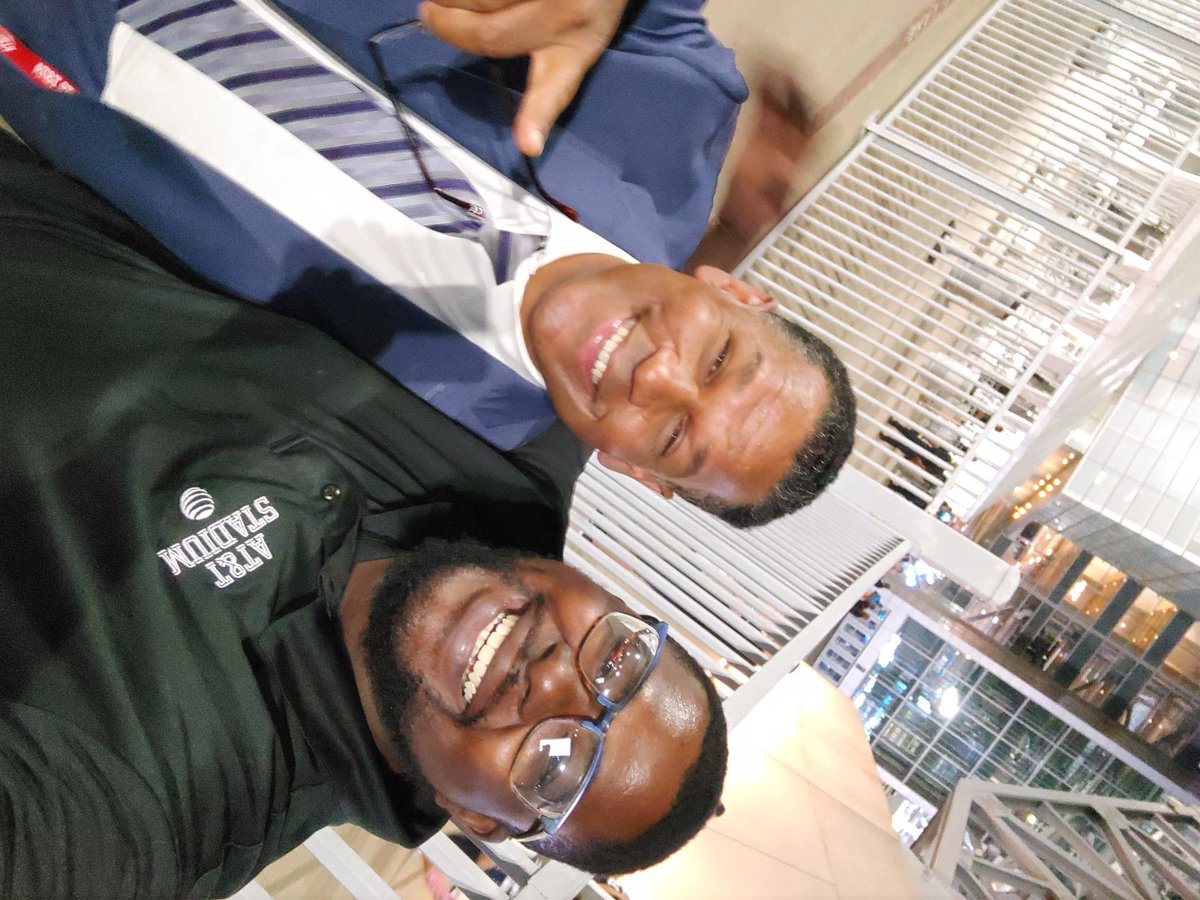 WeBombFirst23's tweet photo. just a few pics of me being at the stadium and stuff https://t.co/LAD94XJZgy
