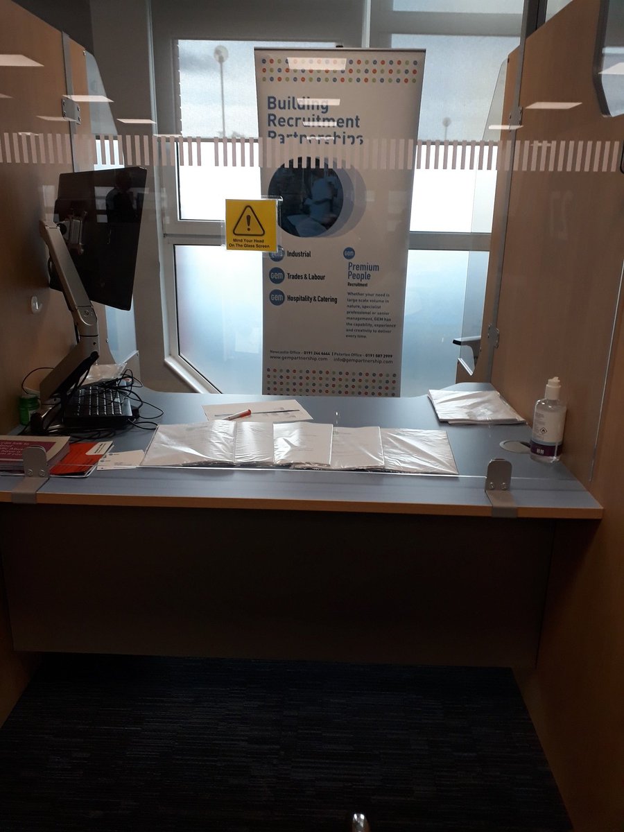 GEMPaula1's tweet photo. @JCPinDurhamTees Here at the Stockton Job Centre today speaking to people about the currently vacancies we have across the Teesside Area https://t.co/5p80pSxDNv