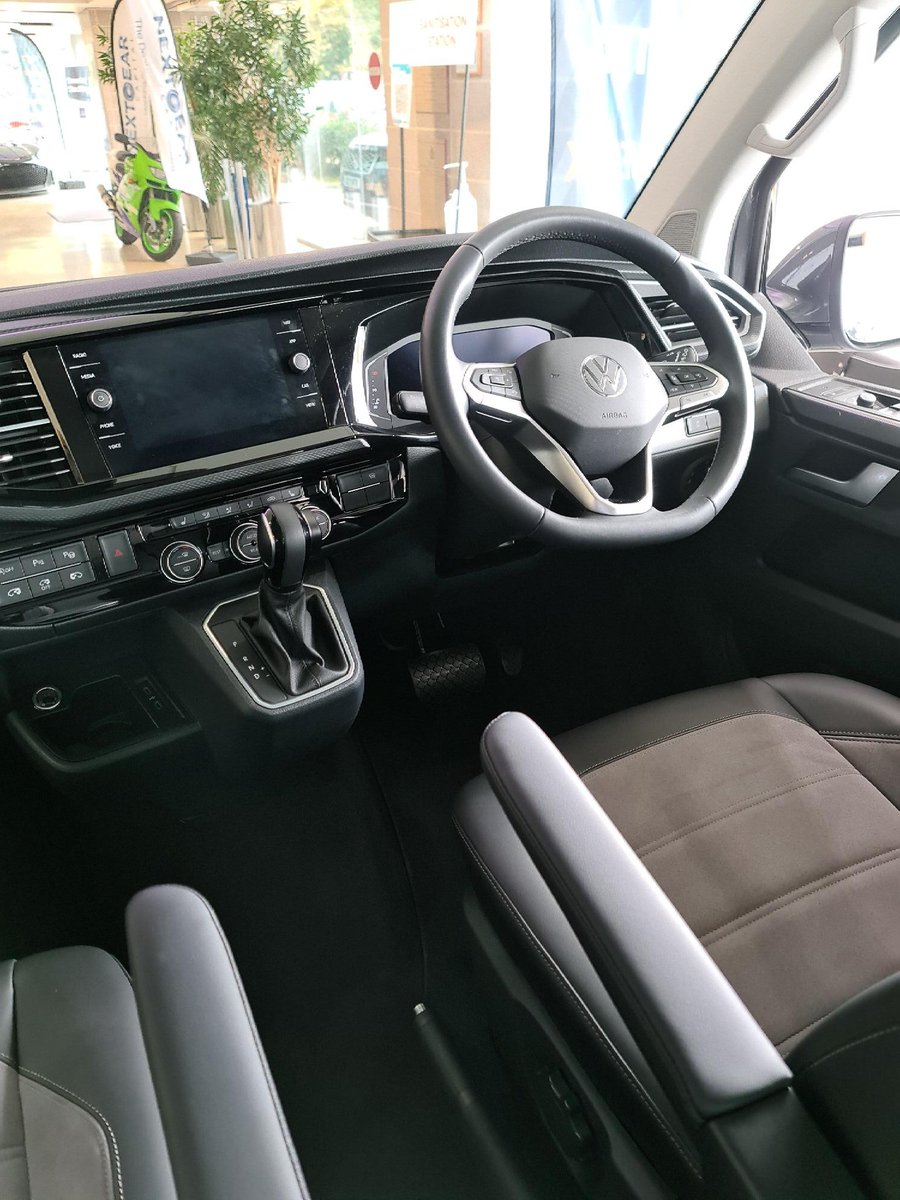 The Fleet Auction Group tweet media