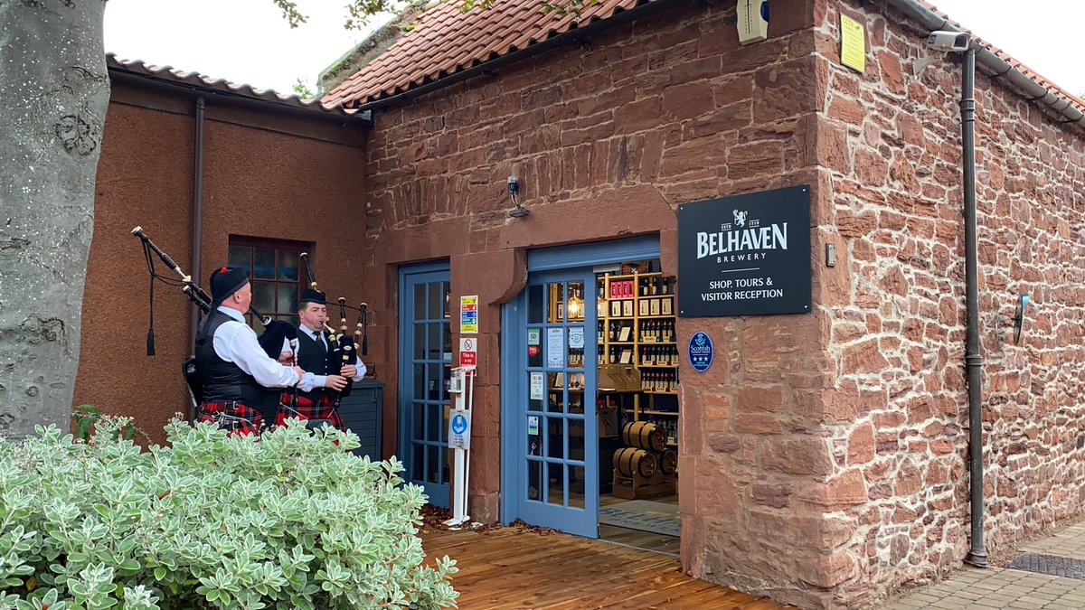 BelhavenBrews's tweet photo. The Belhaven Brewery shop is officially open!🍻🏴󠁧󠁢󠁳󠁣󠁴󠁿

Thank you to our special guests who attended the opening &amp; to Maria Lyle - Paralympic Bronze Medalist from Dunbar - who officially opened our shop!🎉

It’s been great to see lots of customers already. Will you be visiting today? https://t.co/XTdX5WsUHY