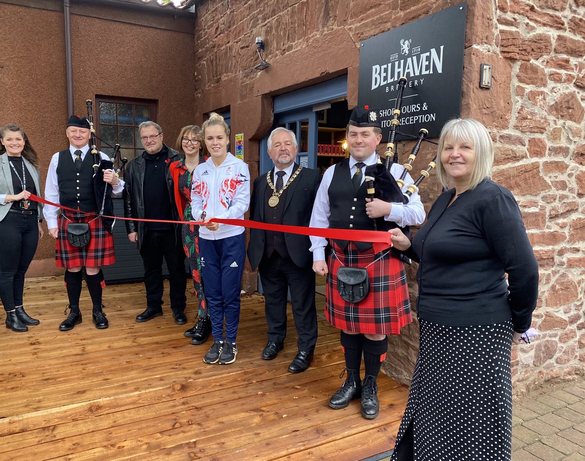 BelhavenBrews's tweet photo. The Belhaven Brewery shop is officially open!🍻🏴󠁧󠁢󠁳󠁣󠁴󠁿

Thank you to our special guests who attended the opening &amp; to Maria Lyle - Paralympic Bronze Medalist from Dunbar - who officially opened our shop!🎉

It’s been great to see lots of customers already. Will you be visiting today? https://t.co/XTdX5WsUHY