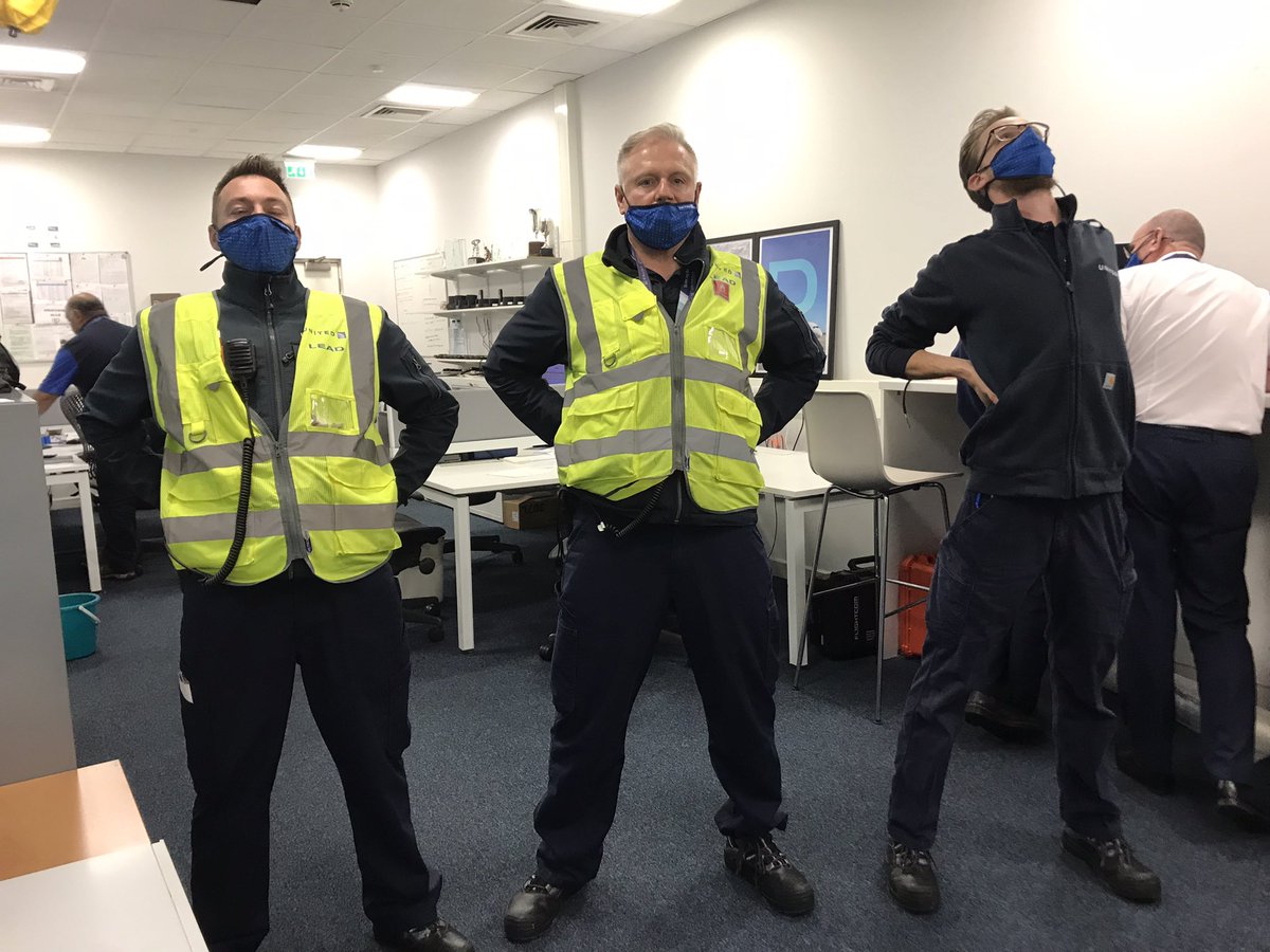 Week 2: safety blitz.  Getting ready to start the day. A warm up session for our Leads - LHRCG Highlighting the importance of stretching before starting the day. #LondonLegends #SafetyBlitz #safety|OwnIt #AOSafetyUAL @arvind_garcha @marisaatunited @weareunited @AndreaNPunited