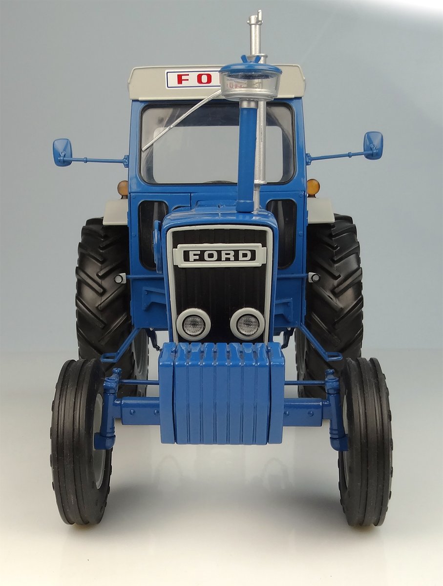 AccurateDiecast's tweet photo. Arriving Mid January - Taking reservations now
1:16 scale Ford 7600 7A1 Launch Edition - 1975  die-cast model from Universal Hobbies. 
Limited Edition of 1,000 pcs worldwide. 
Suitable for age 14+.
£89.00 +Postage
https://t.co/HFpPruyuB9 https://t.co/8pz4GtA7fQ