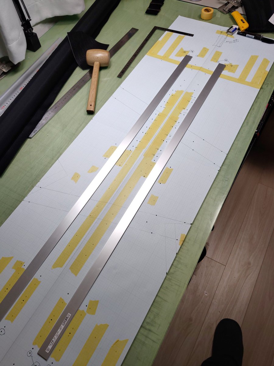 SProtektion's tweet photo. 使ってみては修整が多く、未だ量産出来てないポンコツメーカーですが笑
いよいよ骨格が搭載されます笑
おかげで背負い心地も内部のギアも安定してくる事でしょう。
もう少しお待ち下さい。。
#SelfProtektion #楽器ケース https://t.co/f3GB0pyNJO