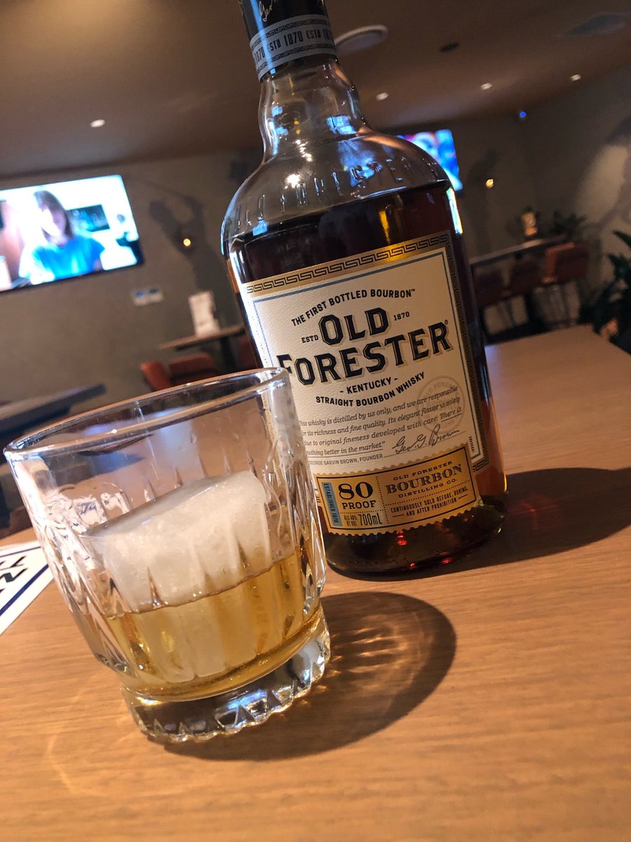 JasonGreenAUS's tweet photo. "The redesign and reopening is one of the best things to happen to Burwood. One of the best restaurants in the area, massively improved bar. Atmosphere and decor are great. Best new venue in Burwood" #FoursquareFind @ Coro 88 https://t.co/XXOMjdCJ1X https://t.co/9lFjAb1sWK