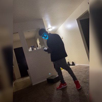 74OverEast's tweet photo. #NewProfilePic https://t.co/DwHHV6GzvG