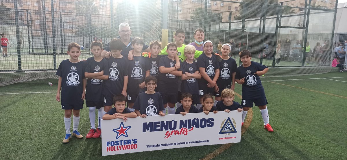 canorrera's tweet photo. #buenosdias #SanFernando Magnífico fin de semana de #futbol, entre otros, los partidos amistosos entre nuestros equipos Infantil y Alevín frente al "C.D. NUEVA ISLA" , al cual agradecemos por su buen trato y atención en todo momento con nuestros jóvenes jugadores. https://t.co/GWl7Jk3xZZ