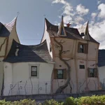 これ普通に賃貸なんだよね。色々なところに出来てほしい「魔女の屋敷物件」