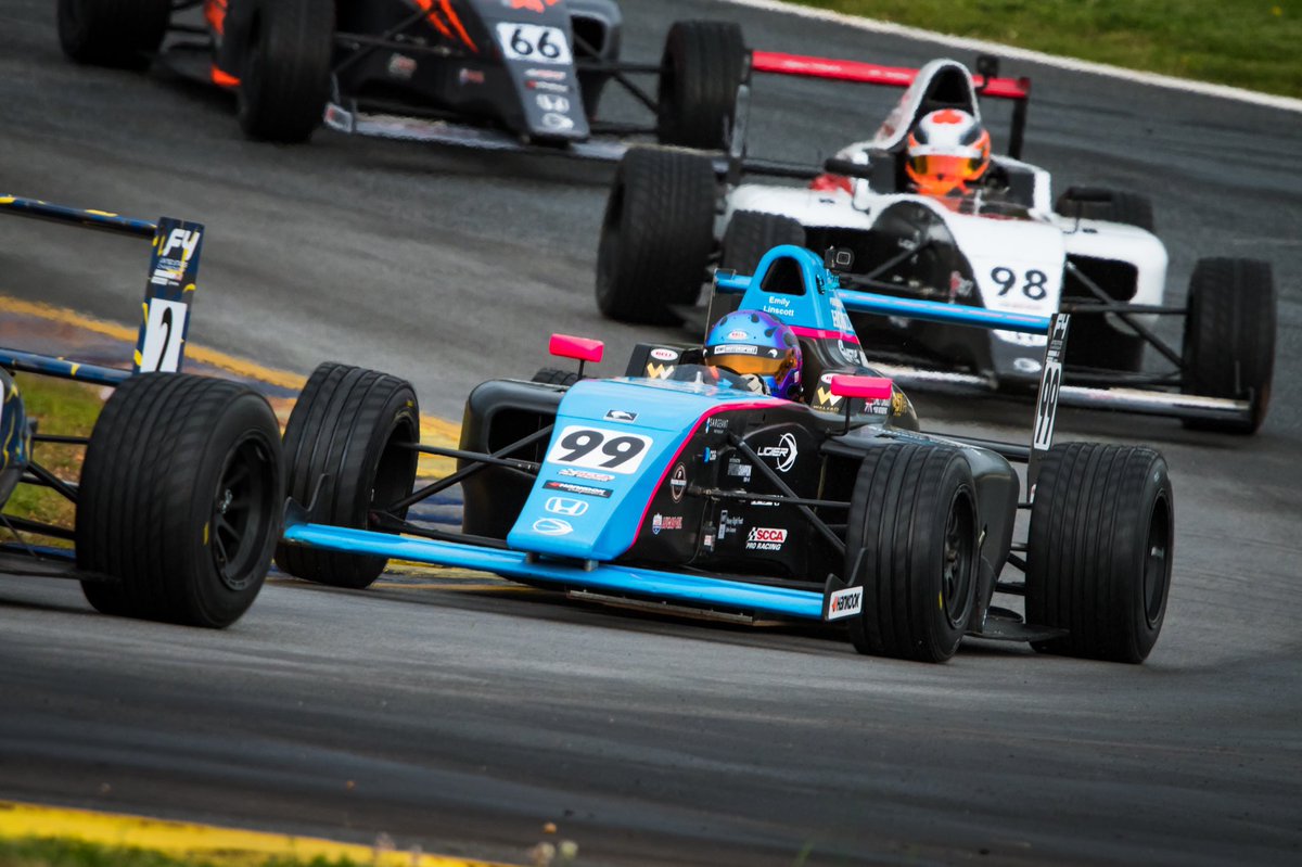 emily_linscott's tweet photo. Desperately missing being behind the wheel of the @kiwi_motorsport @F4Championship car😩
It’s already been way too long!

I’ll be continuing the hard work behind the scenes to make sure I’m the best I can be for whenever I get the chance to go testing or racing again. 🏎 https://t.co/BGXYONIaUP