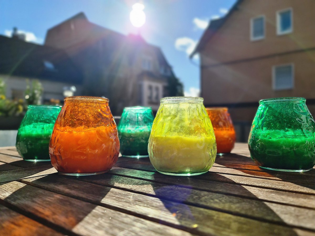 basti_magic's tweet photo. Die Sonne lacht #Sun #color #maybeart ๐๐๐๐ https://t.co/rTDIFN2JD7