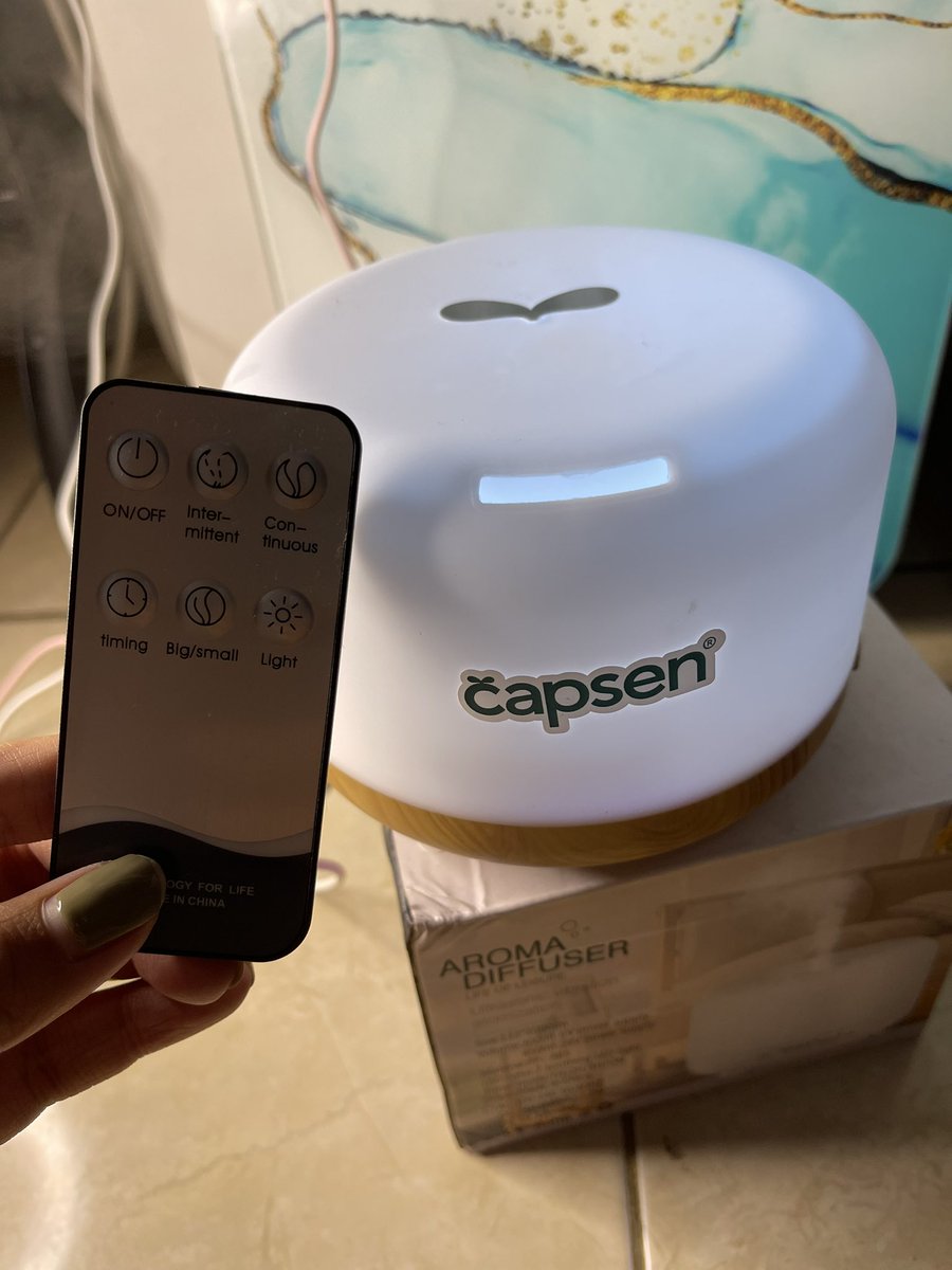 naaazzzs's tweet photo. ✨ YUHU AKU MAU BAGIBAGI DIFFUSER GRATIS!!✨

Caranya gampang banget⤵️

— Follow @capsen_id 
— Retweet &amp; Like tweet ini
— Reply dengan “capsen”

Periode GIVEAWAY sampai tanggal 4 november 2021!!

pemenang akan mendapatkan diffuser + essential oil <3

GOODLUCK!!❤️❤️❤️❤️ https://t.co/q1P12nUaYO