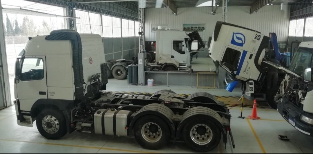 autoexecutiveAR's tweet photo. 📽 #AutoexecutiveTV en el Epicentro de la Actividad Frutícola 🍎de la Patagonia, Visitamos @VolvoTrucksAR #Decker en Allen, Río Negro 🚛
👉 https://t.co/DF4jb9sAez https://t.co/0UOsUSGVTa