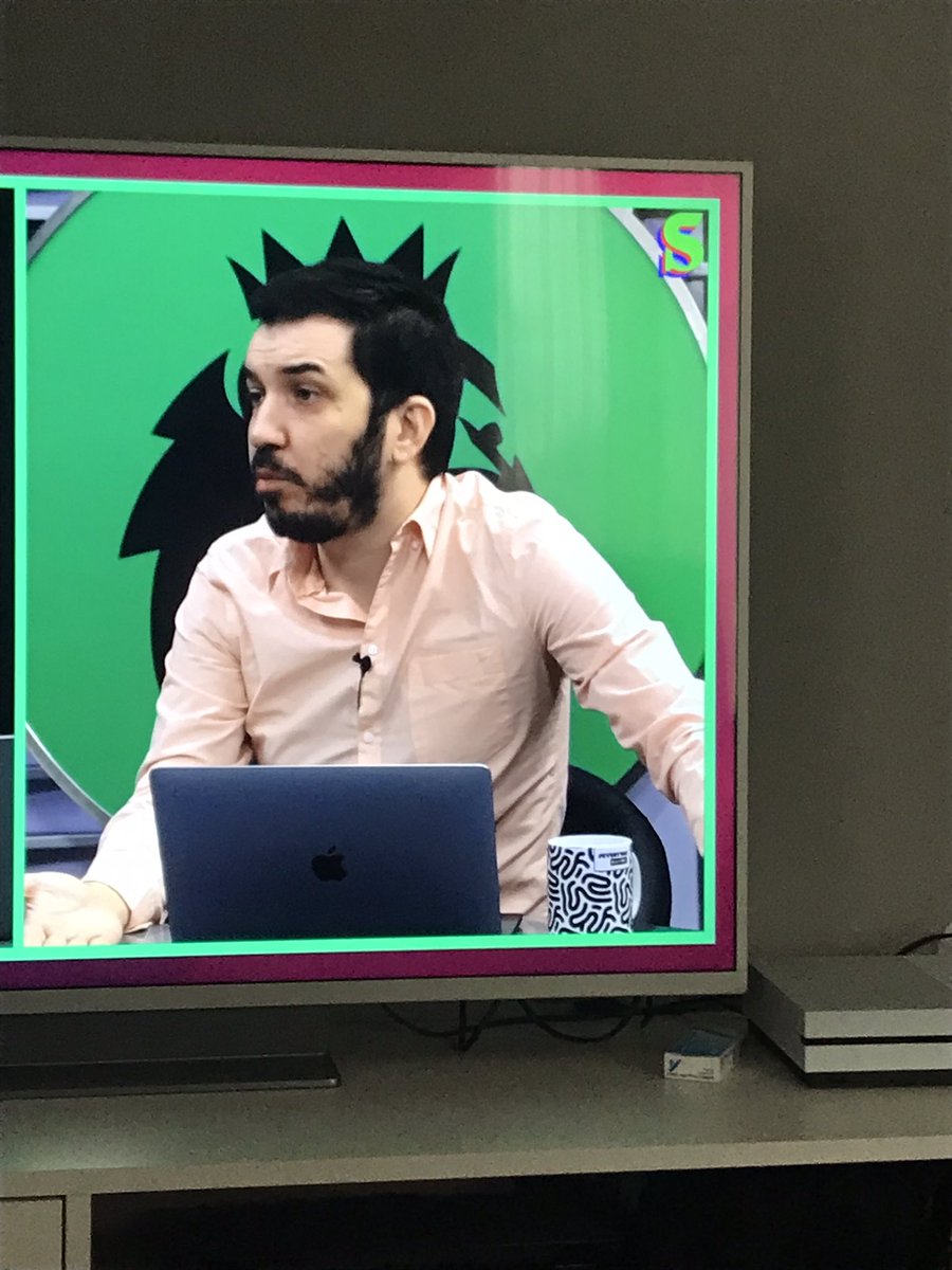 nerdelanbu's tweet photo. @parmamaniac premier ligin tacı yerini bulmuş 😂 https://t.co/QEUwWx9rrv