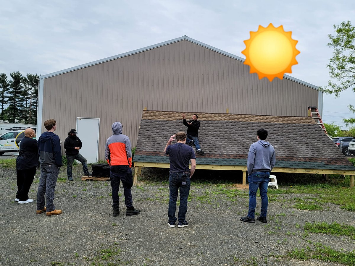 GenRenewEnergy's tweet photo. Looking for work? We are hosting another FREE entry-level solar training program that includes a job in the end. Apply today by clicking on the link: https://t.co/B9AGb1nlaY Limited space is available. https://t.co/tu71m6wfpb