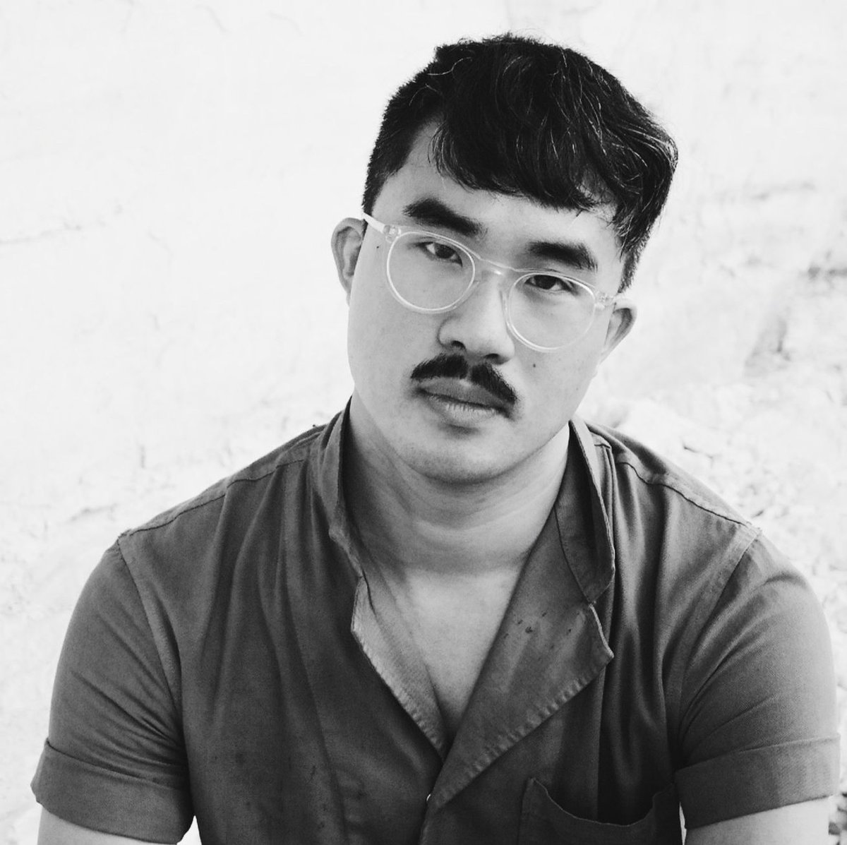 behind_the_sky_'s tweet photo. @incurvedlight is Peter Tran, the vehicle through which he releases music and visual work. Not easily definable and an unwillingness to be pigeonholed, Tran’s work carries the constant of his voice shining through.

Pre-save &amp; Pre-order before Nov. 15th ⇢ https://t.co/dYM0g8LDtG https://t.co/Znljse0TWj